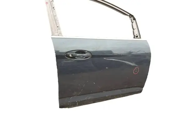 Door (2 Door Coupe)