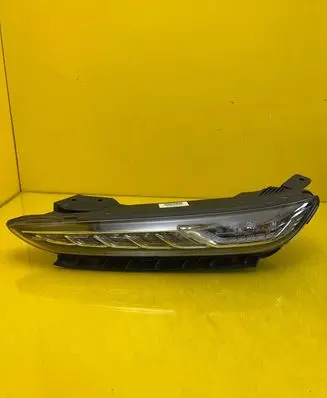 Hyundai Kona I Headlight/headlamp 92207