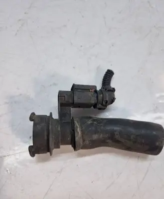 Citroen C4 Grand Picasso Breather/breather pipe/hose 9673593580