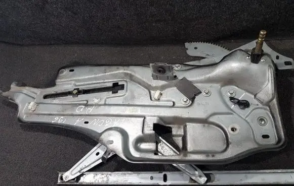 Renault Laguna I Sliding door window regulator with motor