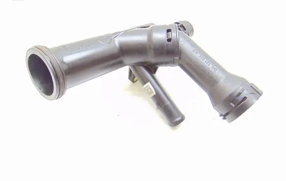 Audi A4 S4 B9 Air intake hose/pipe 04L121026AG