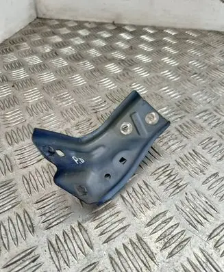 Honda FR-V Fender mounting bracket SJDGOR