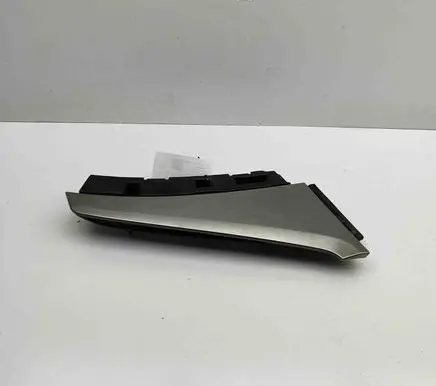 BMW X7 G07 Fender trim (molding) 8091892 8092886