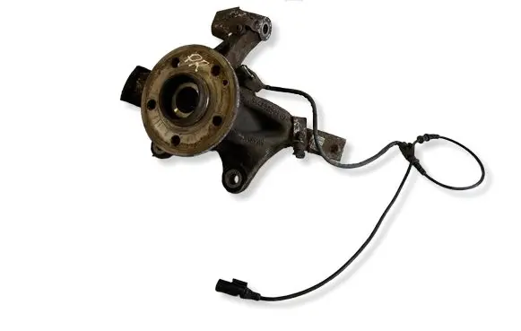Mercedes-Benz Vito Viano W447 Front wheel hub A4473320301