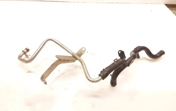 Coolant pipe/hose