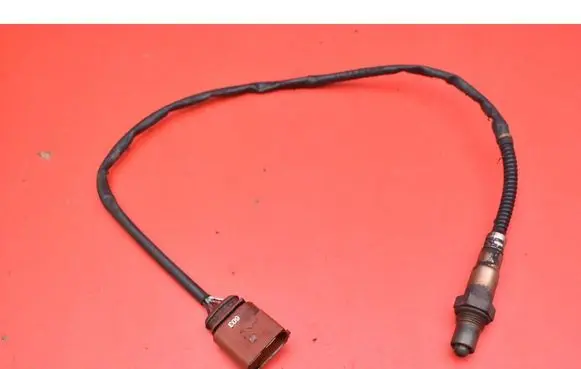 Audi A4 S4 B6 8E 8H Lambda probe sensor 058906265C