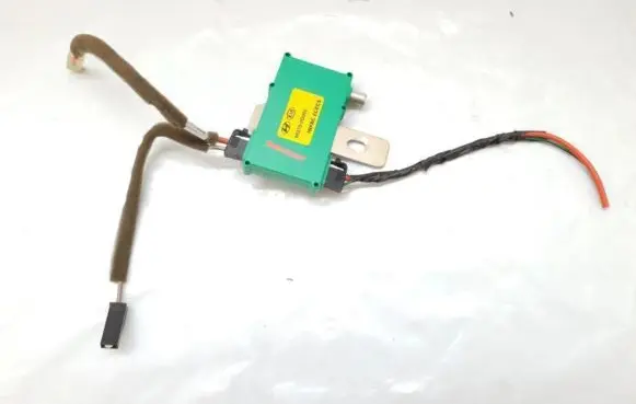 KIA Magentis Aerial antenna amplifier 96270-2G002