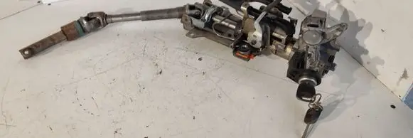 Steering wheel axle set
