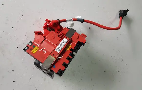 BMW 5 F10 F11 Positive cable (battery) III9240490III 9240490