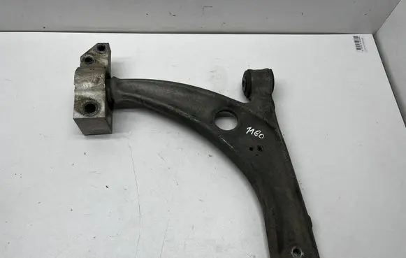 Volkswagen PASSAT B6 Front lower control arm/wishbone 3C0407153B 3C0407151E