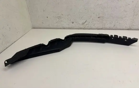 Skoda Octavia Mk2 (1Z) Front bumper mounting bracket 1Z0807184B
