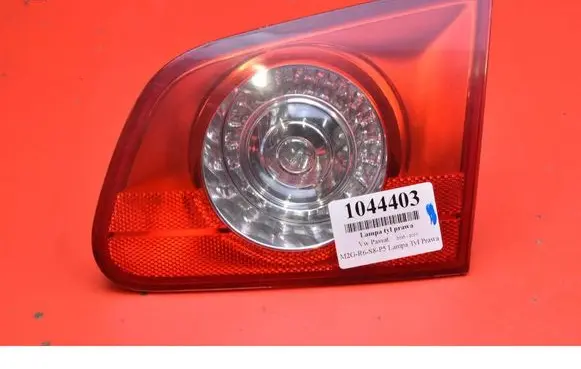 Volkswagen PASSAT B6 Rear/tail lights 3C9945094