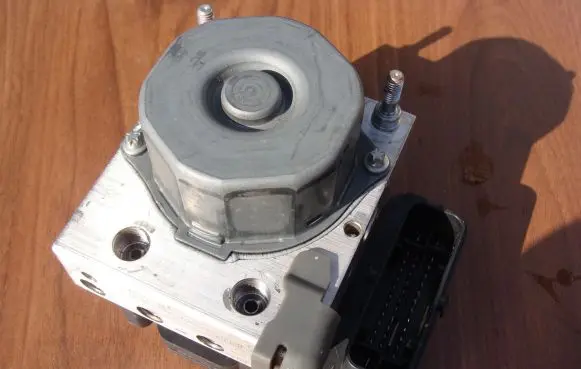 Toyota Auris E180 ABS Pump 44540-02391