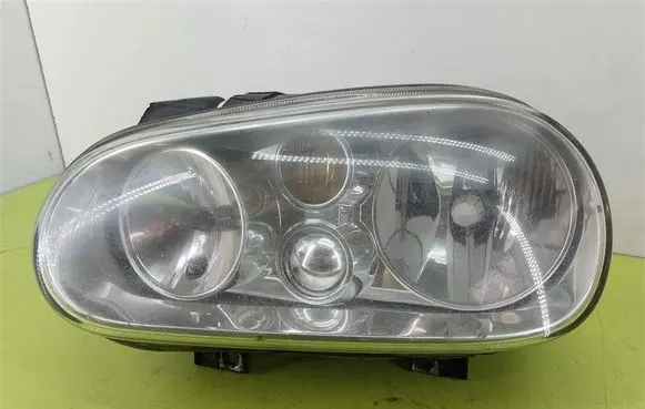 Volkswagen Golf IV Headlight/headlamp 1J1941015B