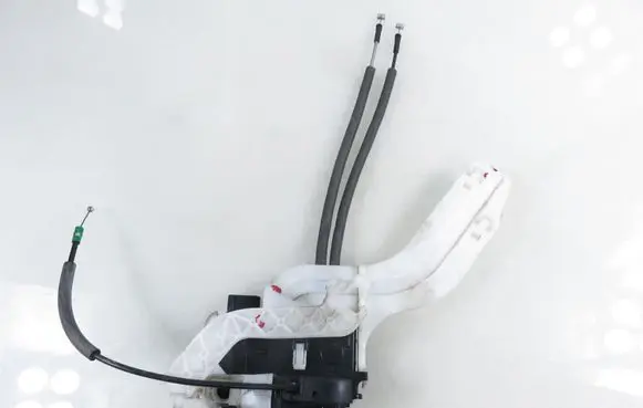 Hyundai ix35 Rear door lock 814202Y010