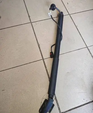 Volvo XC60 Tailgate/trunk strut/damper 31479627