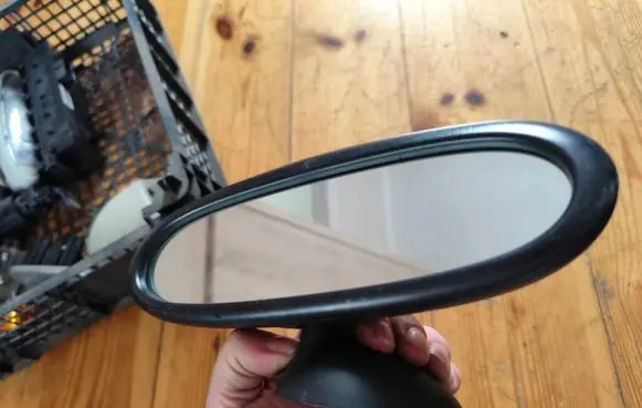 Mini One - Cooper R50 - 53 Rear view mirror (interior) 