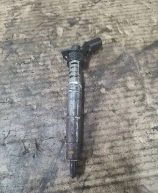 Mercedes-Benz ML W166 Fuel injector A6510702987 0445117035