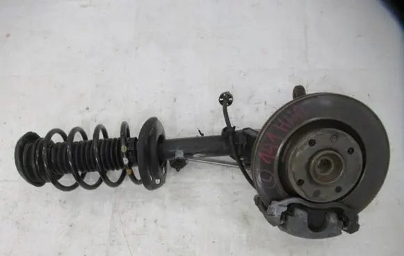 Peugeot 208 Front wheel hub spindle knuckle