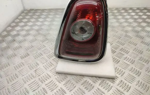 Mini One - Cooper Coupe R56 Rear/tail lights 2757010 2757012