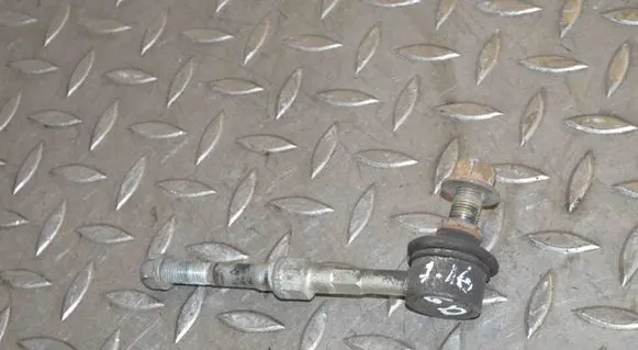 Lexus NX Rear anti-roll bar/stabilizer link 