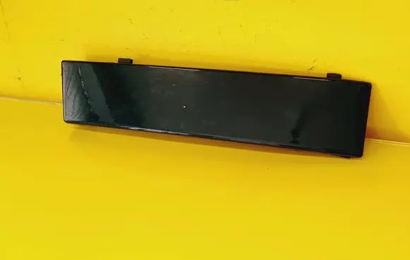 Skoda Octavia Mk1 (1U) Rear/tail light trim molding 1U6813307