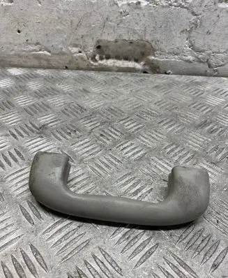 Opel Insignia A Front interior roof grab handle 5354926