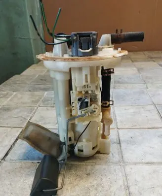 Mitsubishi Grandis In-tank fuel pump MN158344 1019618500