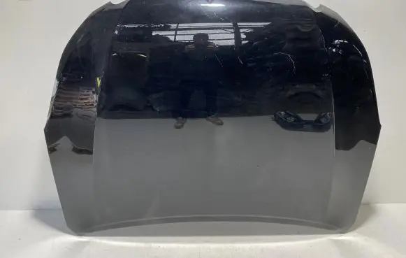 Subaru Legacy Engine bonnet/hood
