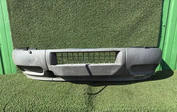 Iveco Daily 3rd gen Front bumper 106961