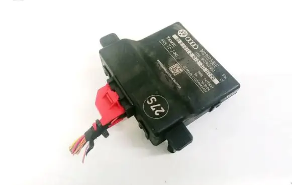 Volkswagen Touran I Door control unit/module 1K0907530E 1K0907951