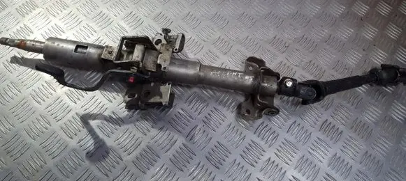 Hyundai Accent Steering wheel axle