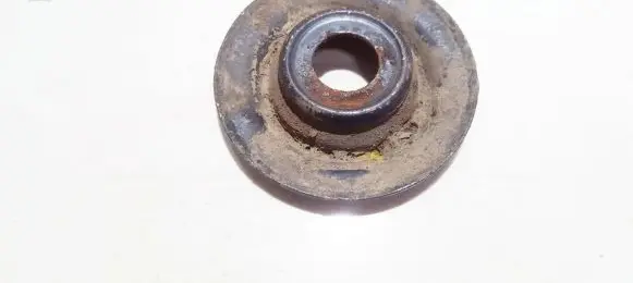Volkswagen Golf IV Coil spring mount 