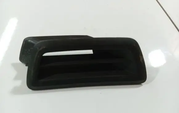 Volvo S60 Dash center air vent grill 9165756