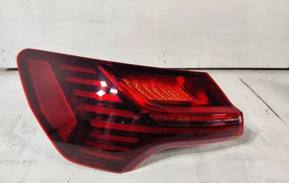 Audi e-tron Rear/tail lights 4KE945091B 8180010
