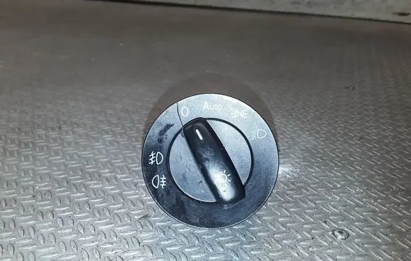 Volkswagen PASSAT B6 Light switch 1K0941431BM