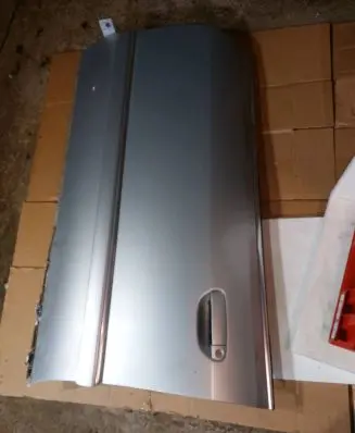 Audi A8 S8 D2 4D Front door
