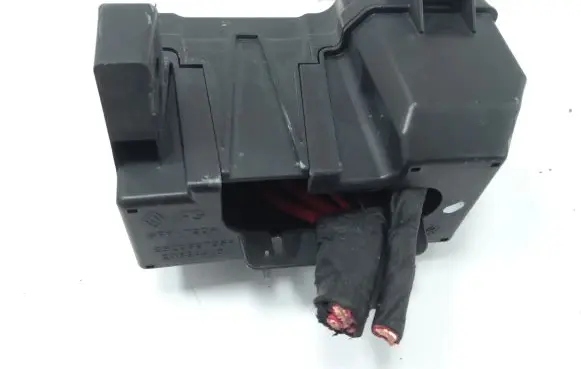 Renault Zoe Fuse module 252369795R