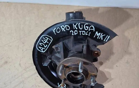 Ford Kuga II Front wheel hub spindle knuckle DV613K170CAA