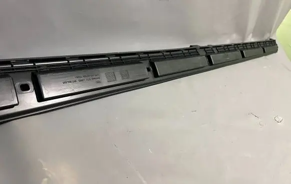 Audi A3 S3 8V Sill/side skirt trim 8V7854535