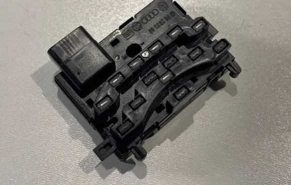 Volkswagen Golf Plus Steering angle sensor 1K0959654