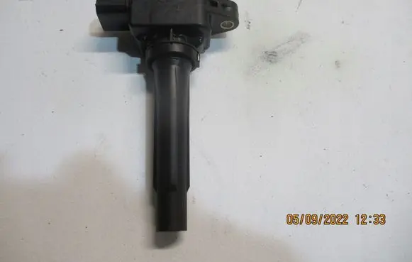 Mazda MX-5 NA Miata High voltage ignition coil H6T61272