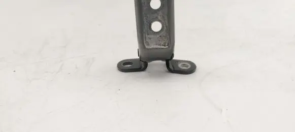 Toyota Yaris XP210 Front door lower hinge 