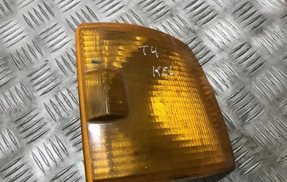 Volkswagen Transporter - Caravelle T4 Front indicator light 701953050