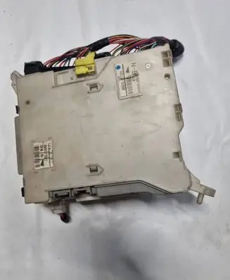 Lexus IS 220D-250-350 Fuse box set 8267253040