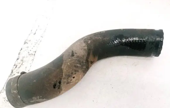 Toyota Avensis Verso Intercooler hose/pipe