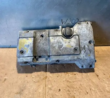 Mercedes-Benz C W202 Rocker cam cover 1110100330 1111500075