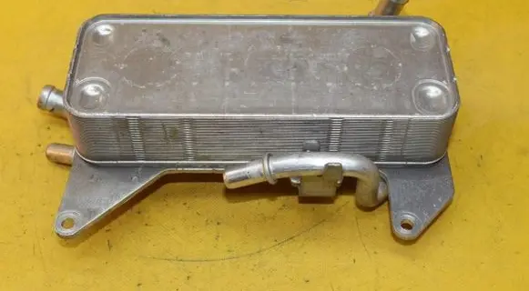 Audi A6 C7 Transmission/gearbox oil cooler 4H0317021T