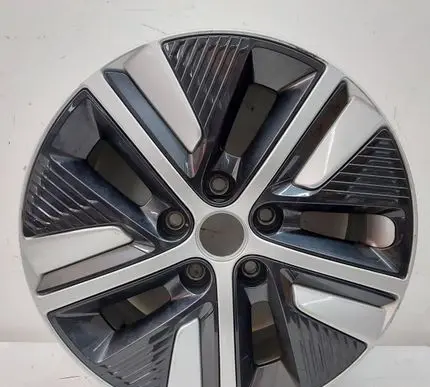 R16 alloy rim