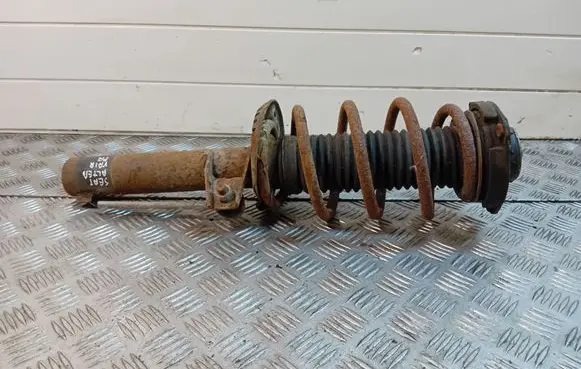 Front shock absorber with coil spring